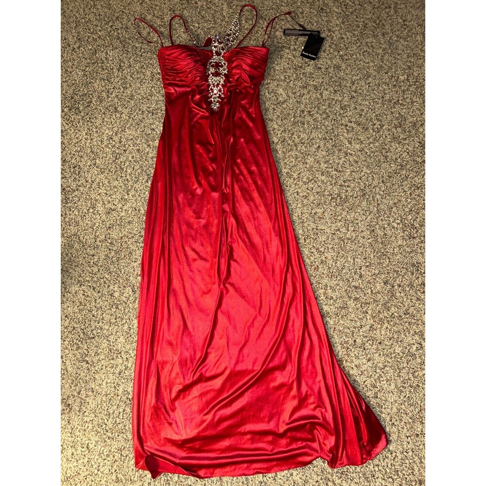 Red Amelia Couture gown; Prom Dress Size 10